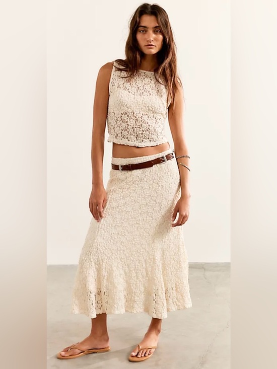 Free People Dresses & Skirts - NWT FREE PEOPLE LANEY LACE MIDI SKIRT SET NATURAL COMBO